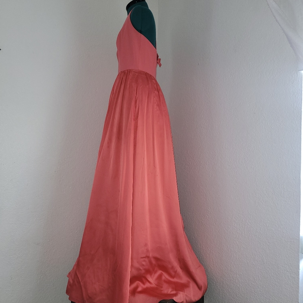 3/$20 White by Vera Wang Orange Sleeveless V-Neck Maxi Dress - Picture 2 of 10